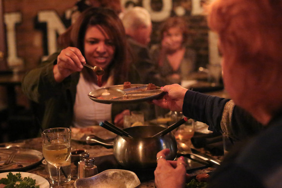 Wetenschap Uitroepteken mentaal Rok n Fondue in Redlands CA